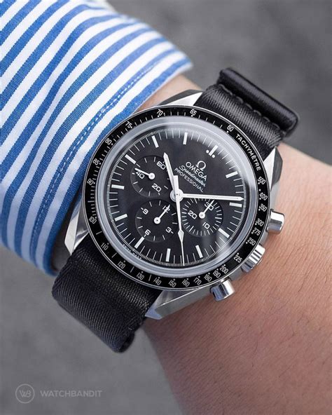 omega speedmaster pro strap black grey-bordered